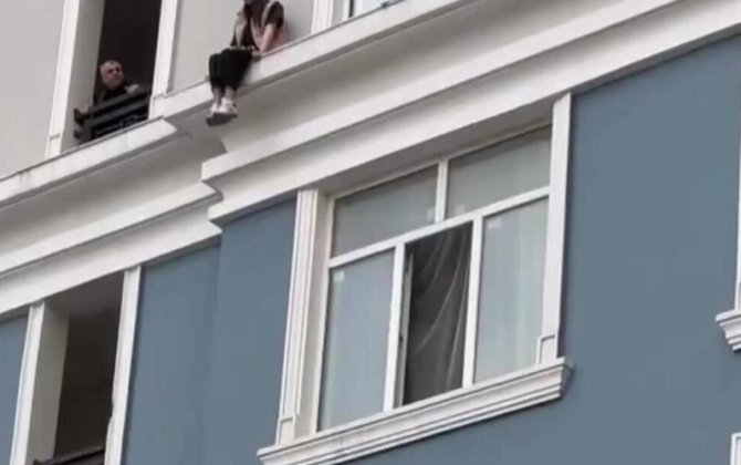 Nərimanovda polis gənc qızı ölümdən belə XİLAS ETDİ - VİDEO