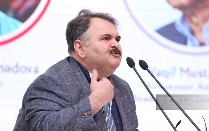 “Hələ də “Əhməd haradadır”, “Bir cənub şəhərində” qalmışıq” - Ayaz Salayevlə KİNO söhbəti