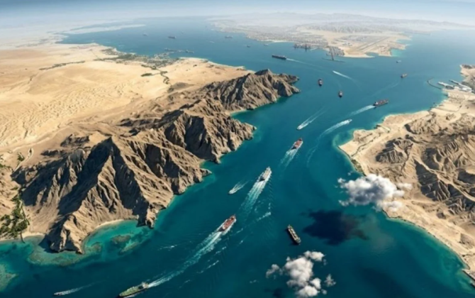 Hörmüzdən ABŞ-nin təhdidlərinə baxmayaraq növbəti İran gəmisi keçib