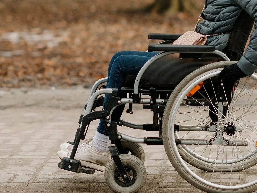 Əlilliyi olan şəxslərin əl işlərinin elektron satışı ilə bağlı VERGİ YOXLAMASI keçiriləcək