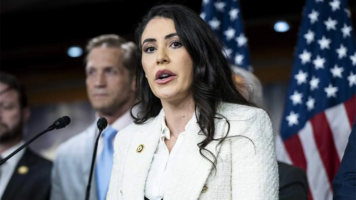 Pentaqondan onlarla UNO videosunun yayımlanmasını tələb etdilər