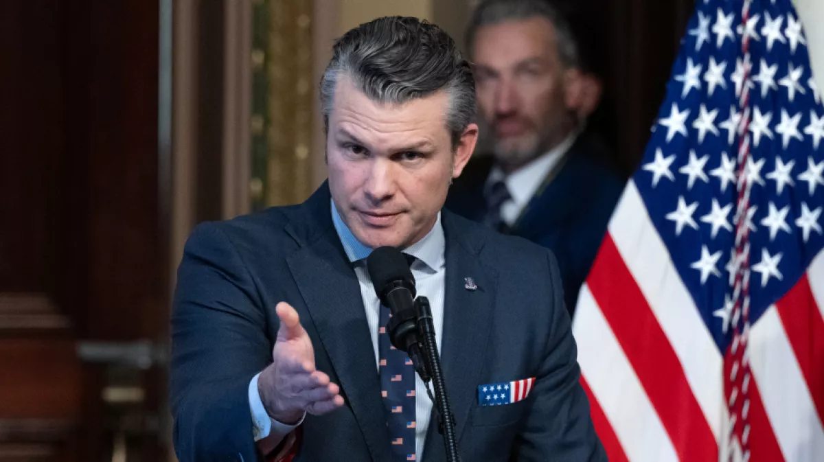 Хегсет: Контроль за движением судов в Ормузе ведут США, а не Иран