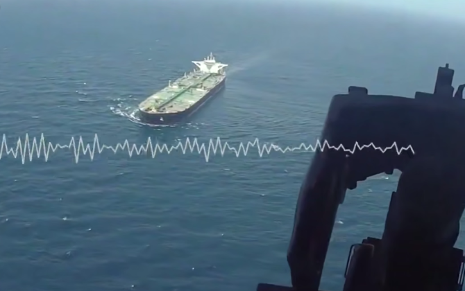 CENTCOM показал перехват иранского танкера в Ормузе