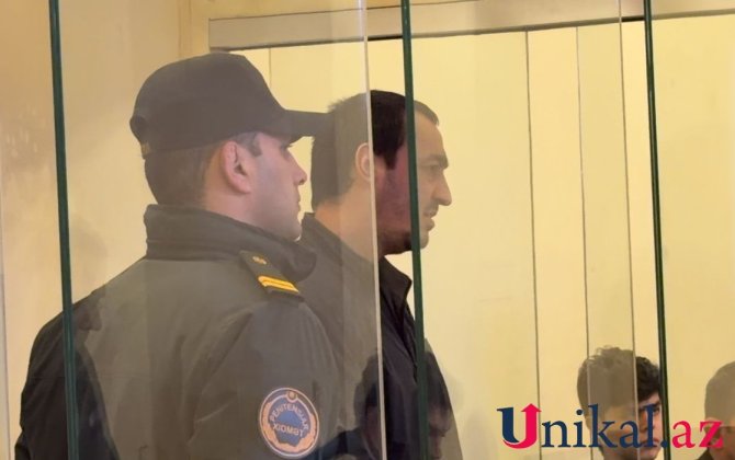 Qardaşını körpəsinin gözü qarşısında 32 bıçaq vuraraq qətlə yetirdi - Cinayət işi