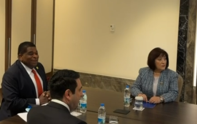 Гафарова и Симонян проводят встречу-ВИДЕО