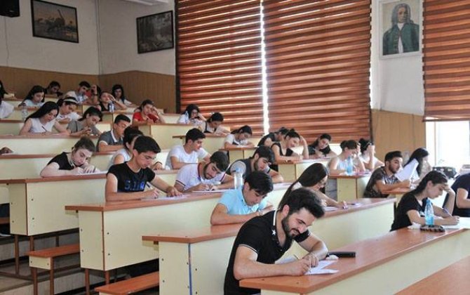 Bakalavr təhsili üzrə ixtisasların sayı artırıldı