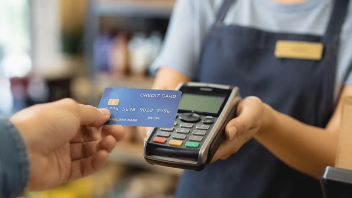 Kartla ödəniş edənlərə pis xəbər: Keşbek dövrü bitir? - VİDEO