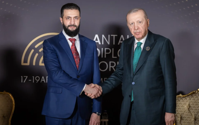 Əhməd Əl Şaraa Rəcəb Tayyib Ərdoğanla ikitərəfli münasibətləri müzakirə edib