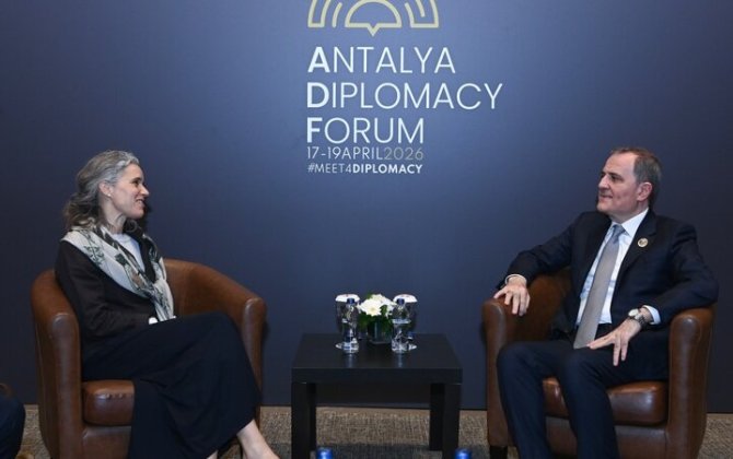 Байрамов и Гроно обсудили мирный процесс между Баку и Ереваном