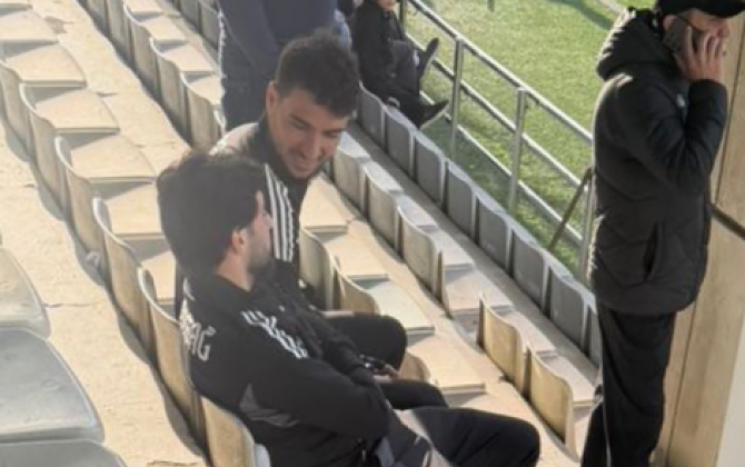 Cəzalılar - Elvin və Abbas tribunadan matça baxdılar - FOTO