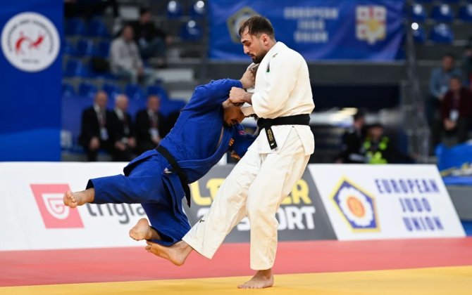Avropa çempionatı: Zelim Kotsoyev 1/4 finala yüksəldi - YENİLƏNİB