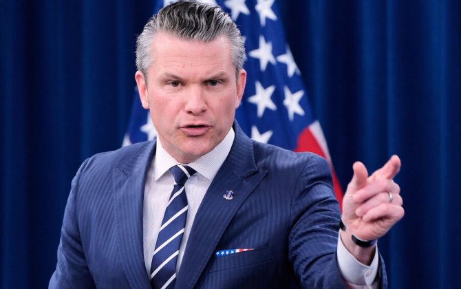 Глава Пентагона накричал на министра армии