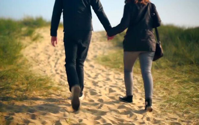 Sosial şəbəkədə başlayan münasibət: 15 yaşlı qız iki oğlanla tanış oldu, meşədə yaxalandı – TƏFƏRRÜAT