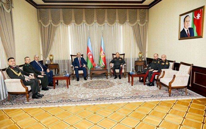 Azərbaycanla Türkiyə arasında hərbi təhsil sahəsində görülən birgə işlər müzakirə olunub - FOTO