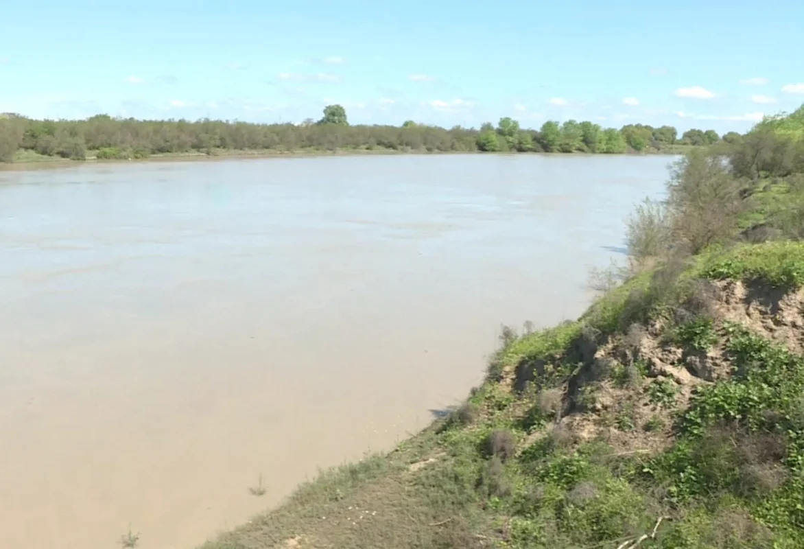 Dövlət Su Ehtiyatları Agentliyi Kür və bəzi dağ çaylarında son vəziyyəti açıqlayıb