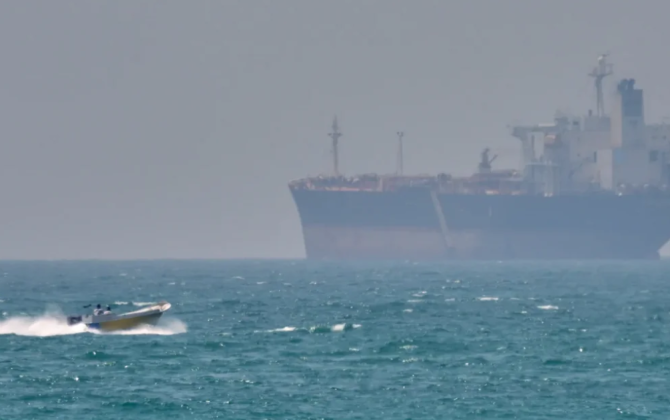 Yunanıstan gəmisi Hörmüz boğazı ərazisində hücuma məruz qalıb