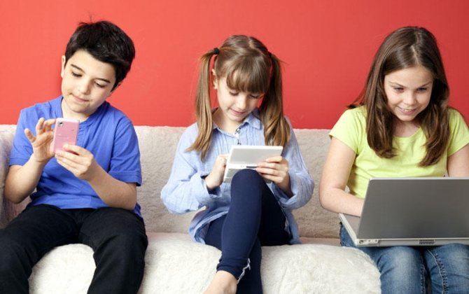 Azərbaycanda uşaqların sosial mediadan istifadəsinə QADAĞA qoyulacaq