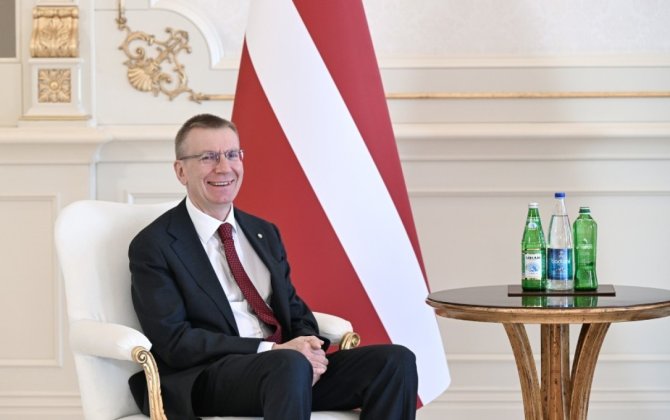 Эдгарс Ринкевичс посетил Центр Гейдара Алиева