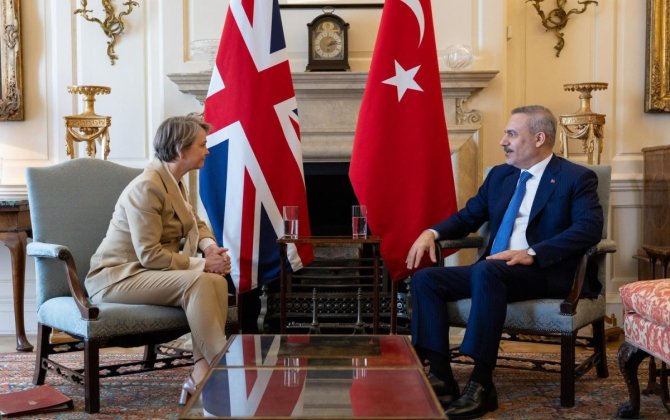 Türkiyə ilə Britaniya arasında strateji tərəfdaşlıq sənədi imzalanıb