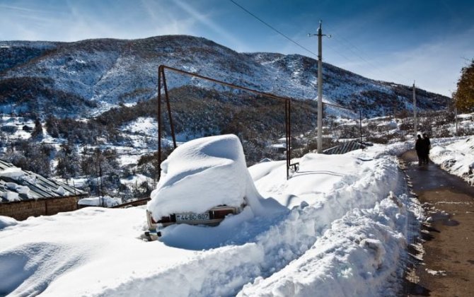 В Кельбаджаре и Лачине выпал снег