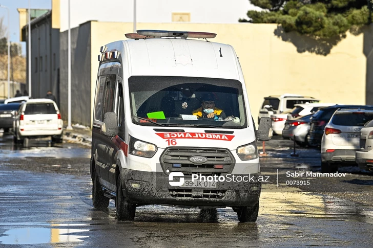 Карета скорой помощи попала в ДТП в Гёйгёле