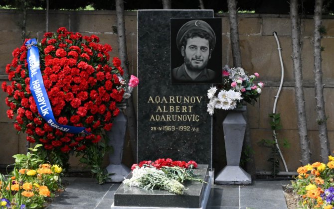 Milli Qəhrəman Albert Aqarunovun xatirəsi yad edilib - FOTO