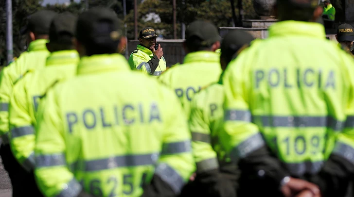 Теракт на шоссе в Колумбии унес жизни 14 человек-ВИДЕО