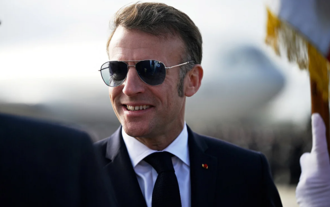 Makron Aİ-nin özünü müdafiə edəcəyinə əmindir