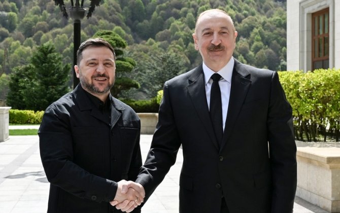 Zelenskinin Bakı səfərinin strateji mənası...