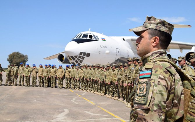 Азербайджанские военнослужащие отправились в Турцию