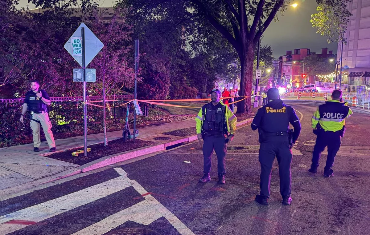 Стрелявший в Вашингтоне написал 