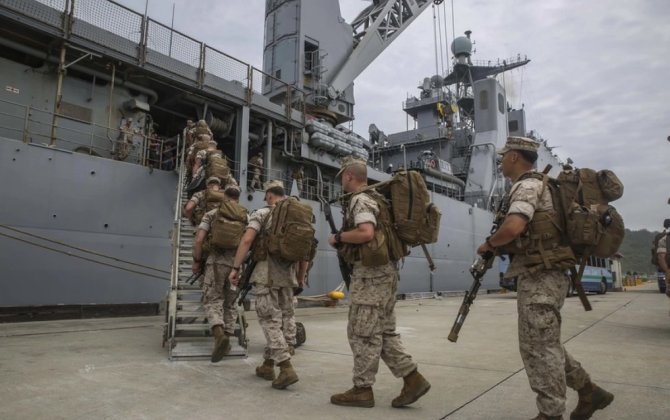 Переброску военных в Ормузский пролив поддерживает почти половина населения в Японии