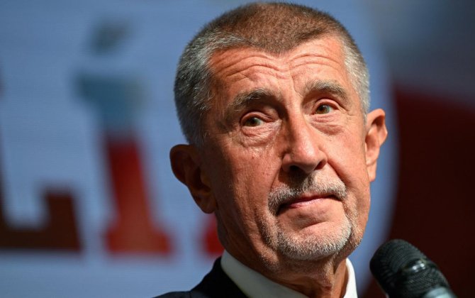 Бабиш на переговорах в Азербайджане обсудит поставки природного газа в Чехию