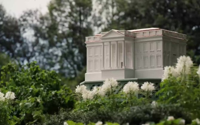 Мелания Трамп развела в Белом доме пчел