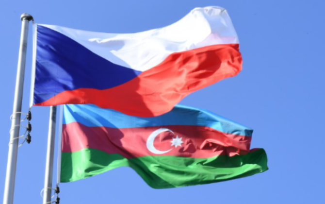 Azərbaycan Çexiyadan hansı məhsulları alır?