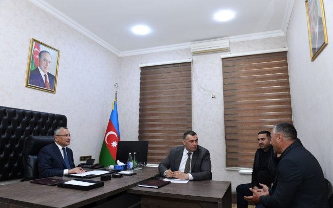 Rövşən Rzayev növbəti vətəndaş qəbulu keçirdi - FOTOLAR