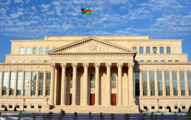 Ali Məhkəmə piyadanın vurulması ilə nəticələnən yol-nəqliyyat hadisələri üzrə hüquqi izah verdi