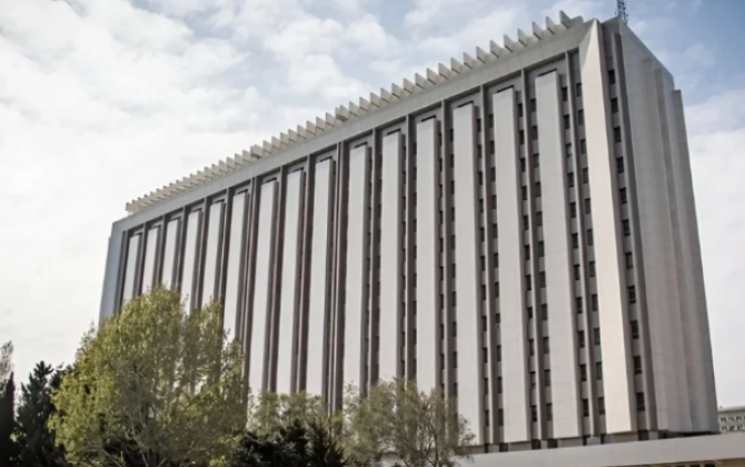 Azərbaycan Memarlıq və İnşaat Universitetində yanğın: Tələbələr təxliyə edildilər