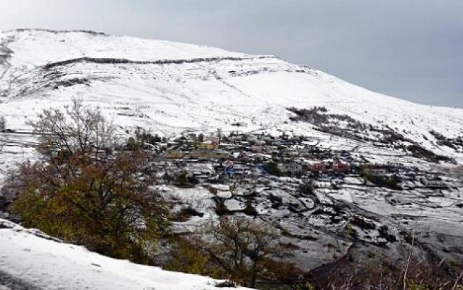 Аномальная погода: в Азербайджане выпал снег