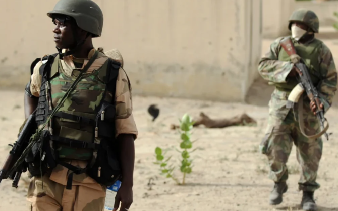 Nigeriya ordusu Borno ştatında 18 yaraqlını öldürüb