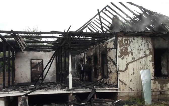 Kənddəki evində yanaraq öldü - Rusiyadan təzə qayıtmışdı - VİDEO