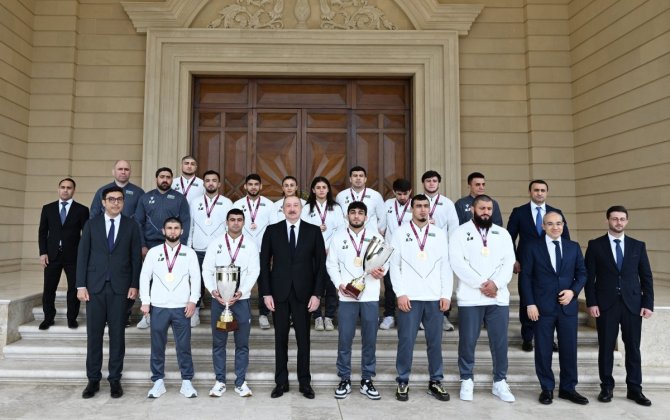 Prezident: Azərbaycan güləşçiləri bir daha sübut etdilər ki, Avropada bir nömrədirlər - FOTO