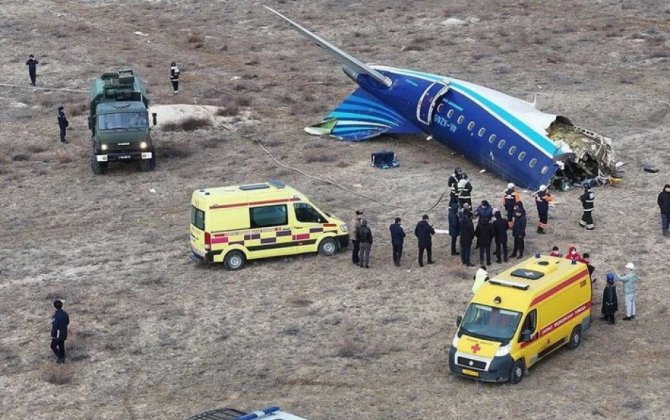 Минтранс Казахстана продолжает расследование крушения самолета AZAL близ Актау