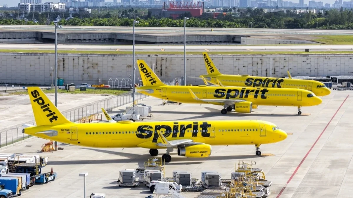 Крупная американская авиакомпания Spirit Airlines заявила о своём закрытии