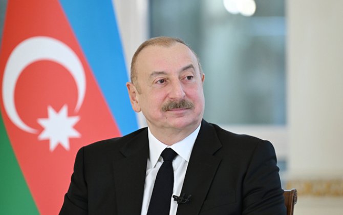 İlham Əliyev polşalı həmkarı Karol Navrotskini təbrik etdi