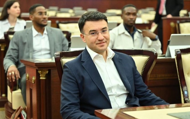 Azərbaycanlı deputat bu mühüm sertifikatı əldə etdi