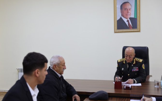 Кямаледдин Гейдаров принял граждан в Ханкенди