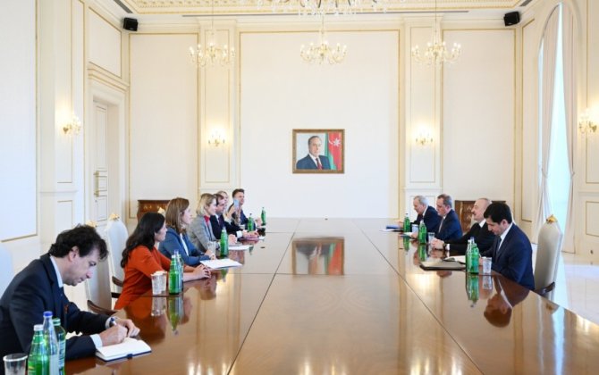 Prezident Aİ-nin ali nümayəndəsinin başçılıq etdiyi nümayəndə heyətini qəbul edib - FOTO