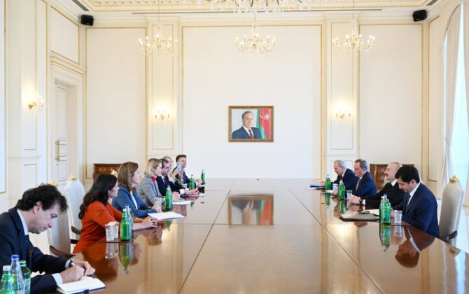 Президент Ильхам Алиев принял делегацию во главе с верховным представителем ЕС-ФОТО