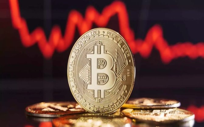 Цена Bitcoin приближается к 82 тысячам долларов